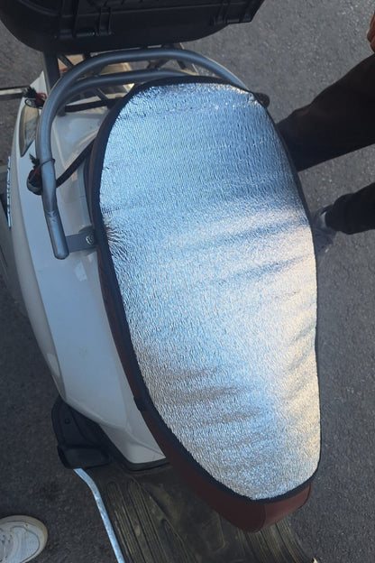 Motosiklet Scooter Sele Güneşlik Kılıfı Isı Yansıtıcı Motorsiklet Güneşliği Su Geçirmez Koltuk Örtüsü Sele Pedi